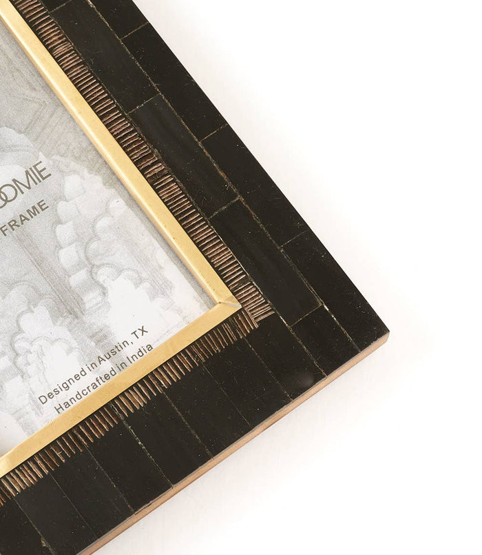 Andhera Black 4" x 6" Picture Frame