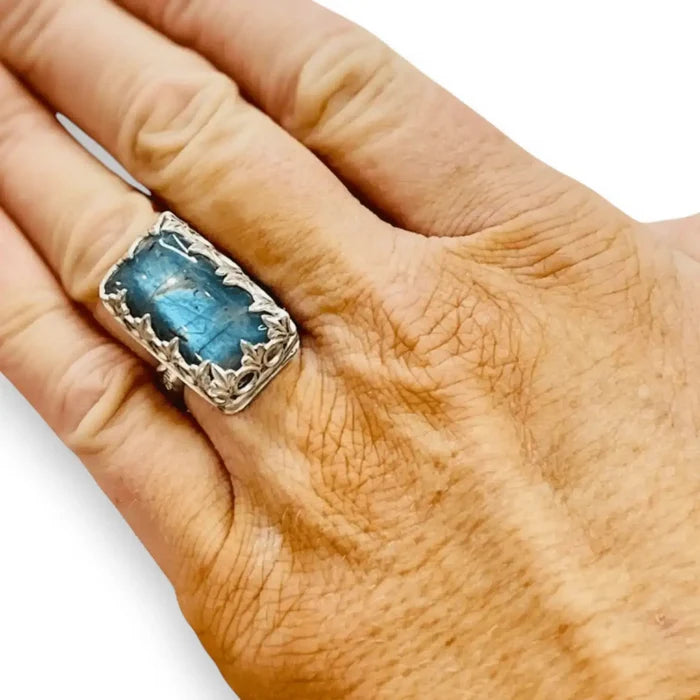 Women's Blue Labradorite Sterling Silver Ring with wide lace band and boho western style / ring size 6
