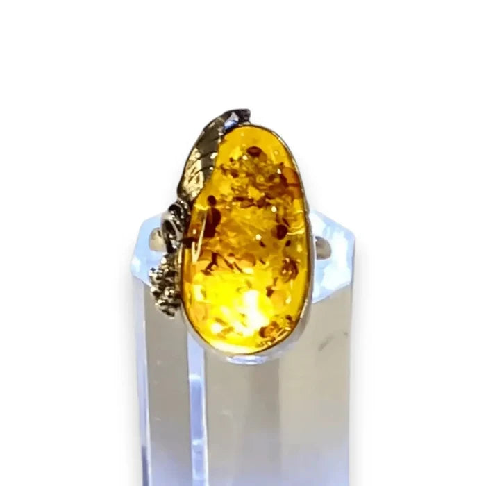 Women's Custom Sterling Silver Amber Ring with pear-shaped Baltic amber and grapevine leaf setting / 7