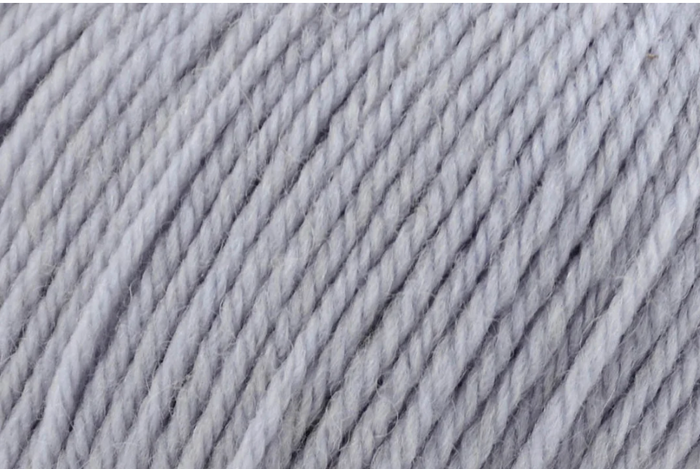 Deluxe Worsted Superwash - Icy Grey