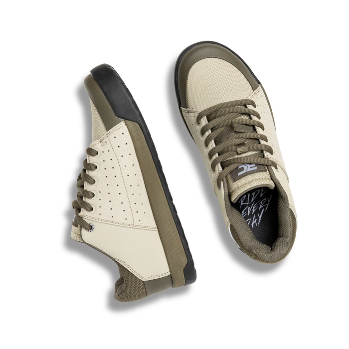 Livewire - Women's