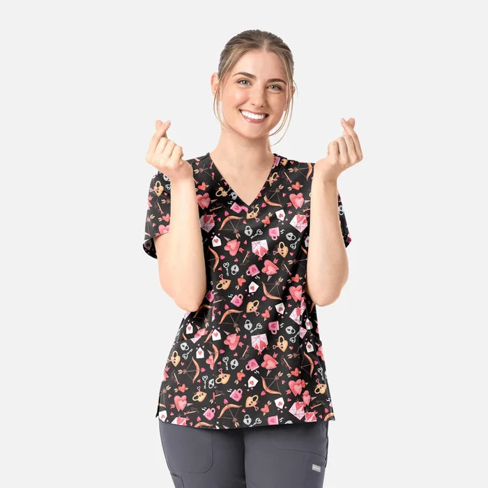 Maevn Prints Scrub Top - Love Notes