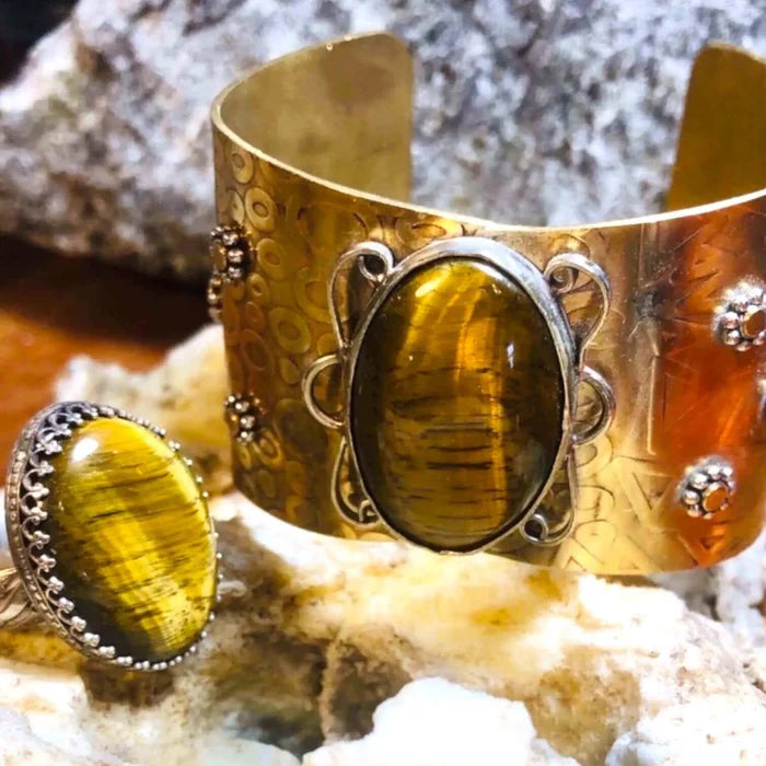 Golden Tigers Eye Sterling Silver Ring with  16.35 carats cabochon stone and wide tapered textured artisan band