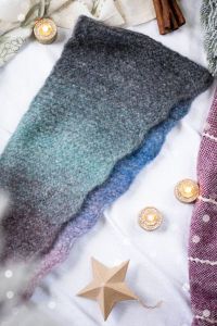 One Skein Wonderland - Snowbound