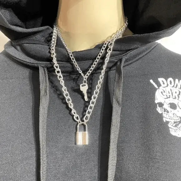 Silver Chunky Twisted Chain Lock Key Necklace - Wild Time Fashion