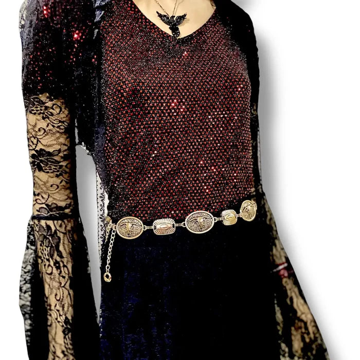 Western cow skull chain belt with engraved oval links, perfect for festival fashion