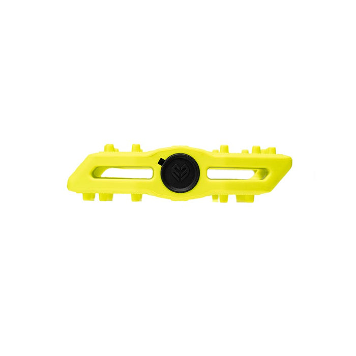 Eclat, Slash, Platform Pedals, Body: Nylon, Spindle: Cr-Mo, 9/16'', Yellow, Pair