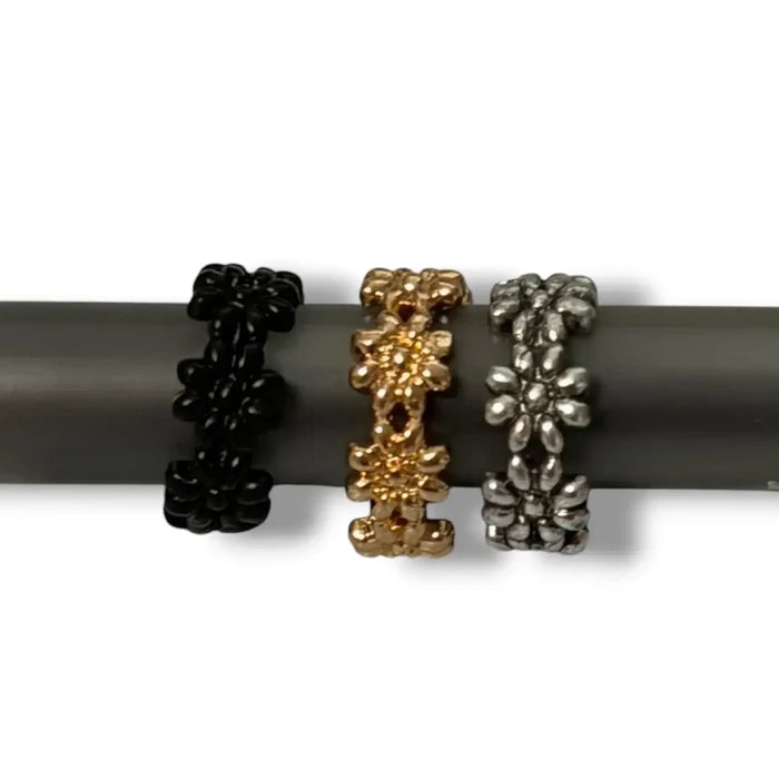 Triple Flower Ear Cuff Set black/gold/silver daisy design set