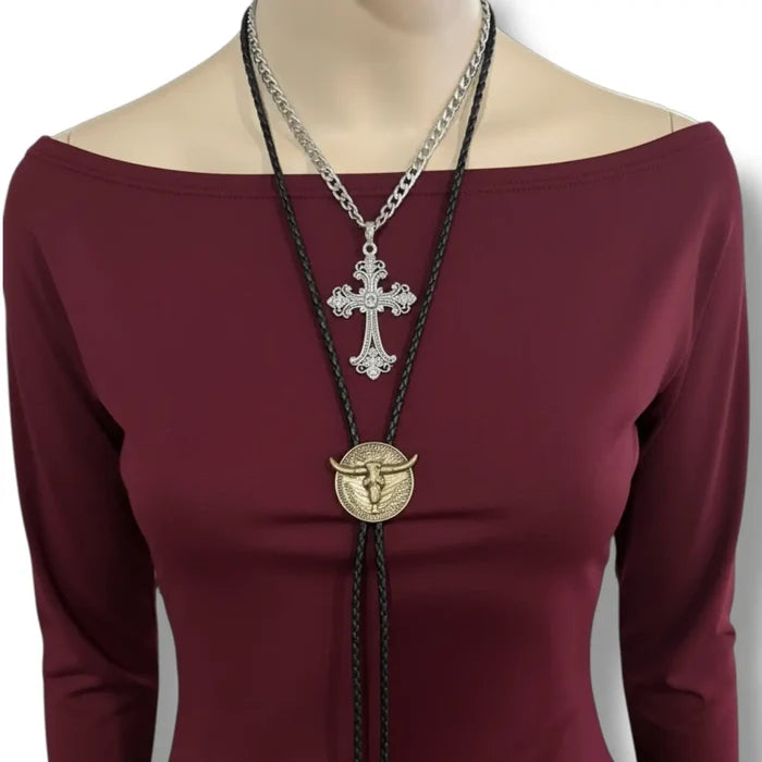 Western Gothic Longhorn Skull Bolo Tie Gold or Silver  unisex statement pendant necktie