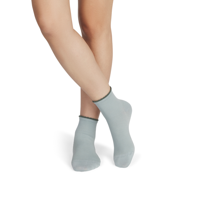 Women’s Scallop Cuff Quarter Sock 4-Pack